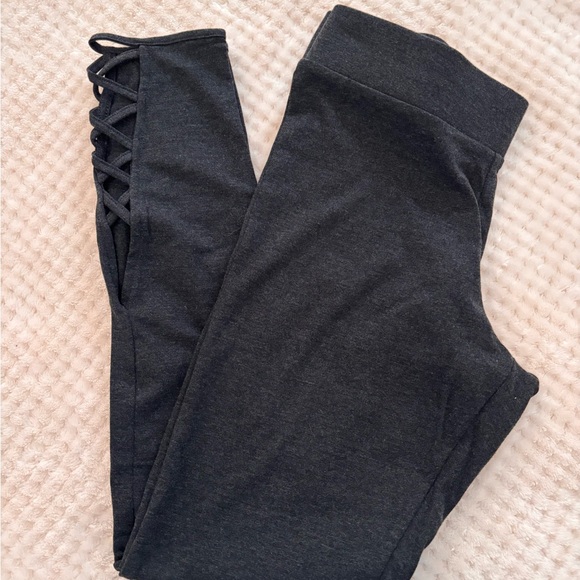 Old Navy Pants - Old Navy Thin Soft Charcoal Leggings with Side Lattice Detail Size M